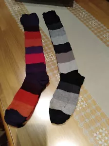 Medias de punto altas (2 pares). Talla M. Mira mis otros artículos. - Picture 1 of 4