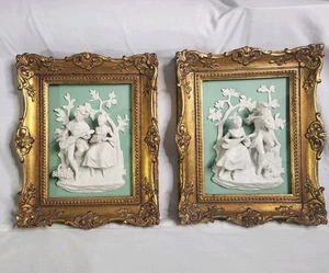Juego de 2 placas 3D bisque de porcelana alemana vintage Friedrich Wessel Frankenthal - Imagen 1 de 16