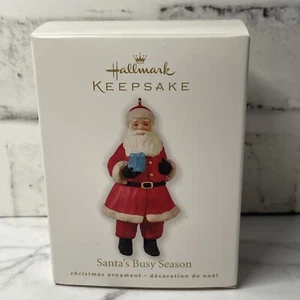 Santa's Busy Season 2010 Hallmark Keepsake adorno de Navidad - Imagen 1 de 4