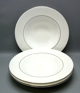 Royal Doulton LACE POINT Rand Suppenschüsseln VERKAUFT IM VIERER SET - Bild 1 von 3