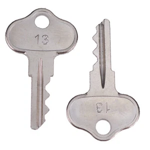 2PK Ignition Keys 131313C1 for Case IH Tractor 240 340 350 404 424 450 460 464 - Picture 1 of 4