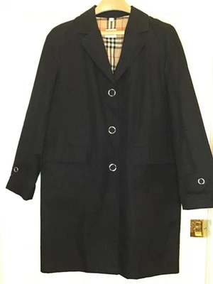 Burberry, Three button coat, Womens size 8 - Image 1 of 4