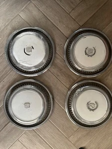 White 1977 cadillac eldorado biarritz original hub caps - Picture 1 of 6