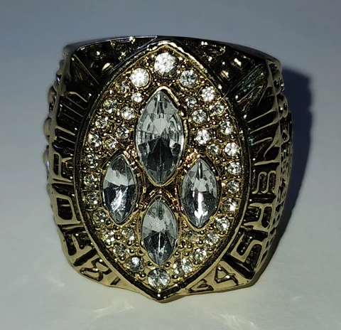 San Francisco 49ers XXIV Replica Super Bowl Ring "Montana" Cover
