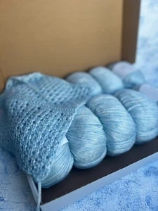 Lot Of 10 Balls yarn 73% Viscose 20% Merino - Picture 1 of 10
