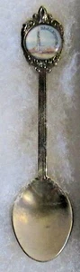 #50) SILVER PLATED TEA SPOON BLACKPOOL TOWER COASTAL HOLIDAY TOWN ENGLAND - Picture 1 of 2