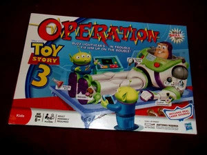 TOY STORY 3 OPERATION BOARD GAME BUSS LIGHT YEARS IN TROUBLE - Picture 1 of 7