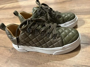 NEW WOB! J/Slides "Nancee" Army Green Quilted Leather Platform Sneaker, Size 8.5 - Picture 1 of 7