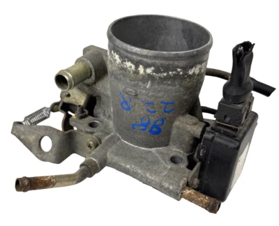 83 84 Toyota Pickup Celica 2.4 AT 2221035040 22RE 22REC Foto 1 de 4