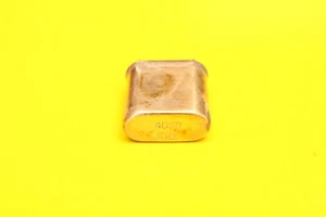 CRYSTAL - QUARTZ - 4050 kHz - 4.05 MHz - CR-18/U case - GRC-9 - Photo 1/2
