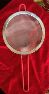 Colador de malla fina grande de 8" mango de silicona rojo de acero inoxidable sin marca - Imagen 1 de 5