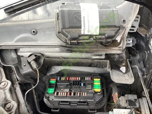 BMW 4 SERIES 435I M 2013-17 Fuse Box In Engine Bay - Picture 1 of 6