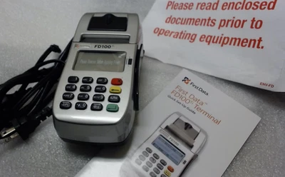 First Data FD130 Credit Card Terminal - Image 1 of 4