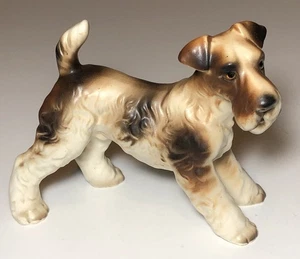 Statuina cane vintage Airedale Terrier porcellana ceramica dipinta a mano Giappone anni 60 - Foto 1 di 11