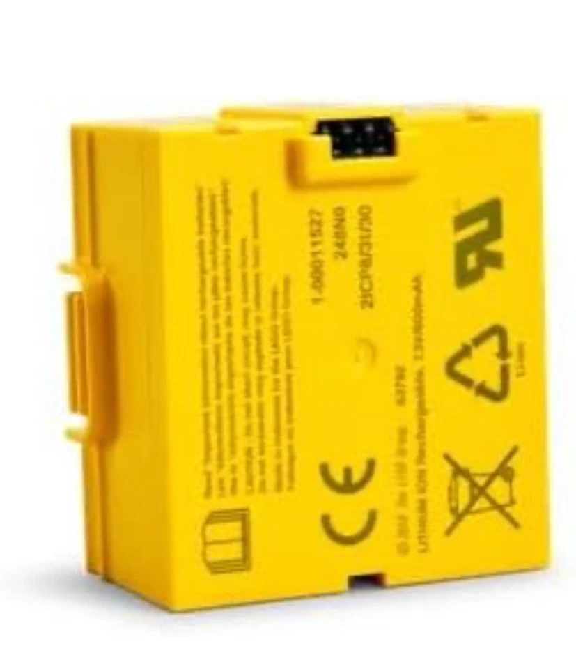 LEGO Technic Small Hub Battery Education (45612) - Image 1 of 1