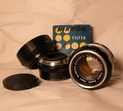 Lente NIKON NIKKOR-S AUTO ƒ1.4 50 mm Nippon Kogaku Japón con filtro y estuche original Foto 1 de 4