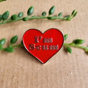 Idles I'm Scum Enamel Pin badge - Im scum Rock Band metal pin gift - Picture 1 of 1