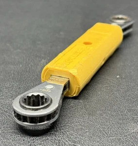 Flash Protection INC. Bugwrench BW-212 9/16" 1/2", Ratcheting Closed Wrench - Picture 1 of 3