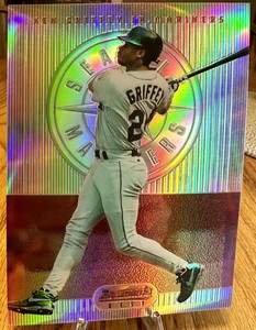 1995 Bowmans Best Ken Griffey Jr. Jumbo Refractor #49 Seattle Mariners HOF