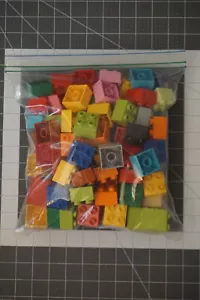 Lot of 100 Lego Duplo 2 x 2 Bricks FREE SHIPPING Random Colors - Picture 1 of 1