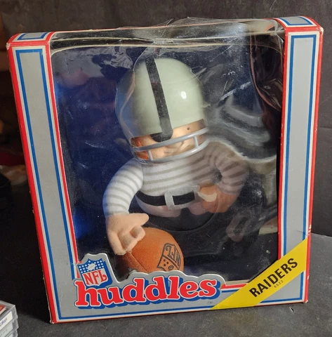 RARE 1983 Tudor Games NFL Huddles Oakland RAIDERS Mascot 8" Plush Doll Box Cover