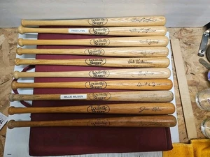 10 mini pipistrelli vintage firmati Louisville Slugger lunghezza 16 pollici - Foto 1 di 8