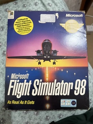 Microsoft Flight Simulator 98 PC CD-ROM with Pilot’s Handbook & Box Insert - Image 1 of 4
