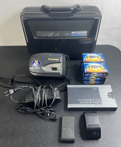Panasonic Palmcorder VHS-C PV-A208D with Cassette Adaptor Battery and Hard Case - Picture 1 of 18