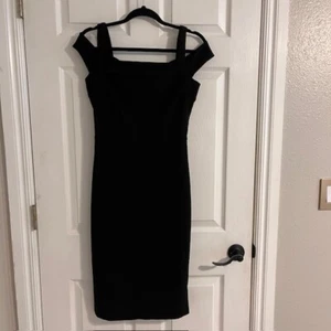 Black Dress Bodycon Cocktail Party Career Off Shoulder Women's Size 4 - Picture 1 of 7