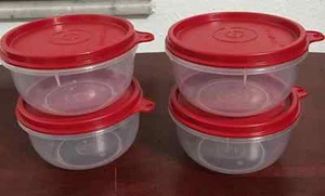 Tupperware Snackschüsseln ideale Aufbewahrung 4tlg Set klare Behälter mit roten Dichtungen Neu - Bild 1 von 2
