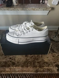 Women Chuck Taylor All Star Lift Platform Canvas Sneaker Women US 8 Men US6 - Picture 1 of 10