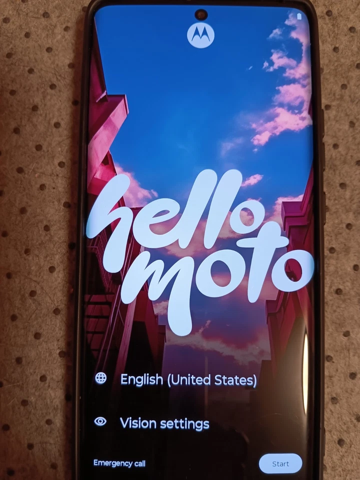 Motorola Edge 50 Ultra 5G (XT2401-1) 16 GB + 1 TB Desbloqueado Gris Bosque Foto 1 de 4