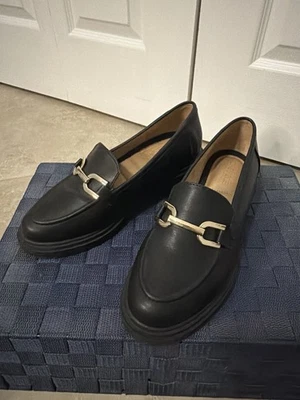 Mocasines negros para mujer Rachel Zoe talla 8 broca dorada herrajes suela gruesa Foto 1 de 4