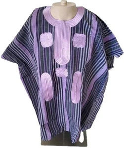 TRADITIONELLES ASO OKE DASHIKI 1 STÜCK SCHWARZ/LILA FARBE FÜR MÄNNER UND JUGENDLICHE.  - Bild 1 von 2