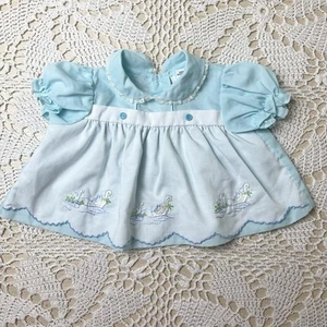 Vintage 1980s Baby Togs Girls 3-6 Months Swan Embroidered Blue Apron Dress - Picture 1 of 3