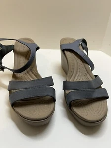 crocs blu leigh zeppa tacco tela cinturino regolabile slip on tg w10 #1 - Foto 1 di 14