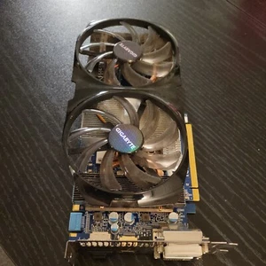 GIGABYTE GeForce GTX 660 Ti OC 2GB GV-N66TOC-2GD Graphics Card - Picture 1 of 4