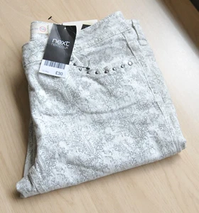 Traumhaft gemusterte NEXT Sommer Jeans. Nagelneu. Gr. 12 - Bild 1 von 4