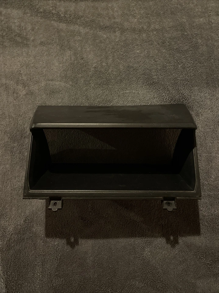 Dodge Plymouth Colt 1985-1988 velocímetro bisel tablero moldura negro OEM Foto 1 de 4