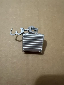 Maletín y esposas - NECA? - Accesorios para figuras de lucha libre WWE - Imagen 1 de 4