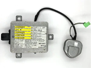 OEM 11-19 Mitsubishi Outlander Sport Xenon HID Headlight Ballast & Igniter - Picture 1 of 4