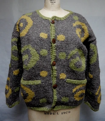 Suéter De Colección Annapurna Lana Remolino Botón Delantero con Bolsillos Nepal Tejido a Mano Talla M Usado en Excelente Condición Foto 1 de 4