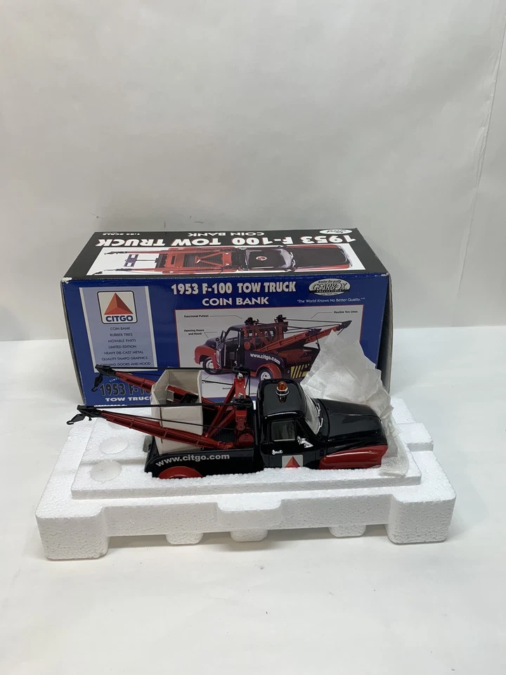 Gearbox Citgo 1953 Ford F-100 Tow Truck Coin Bank 1/24 75551