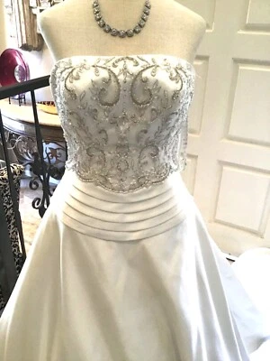 Vestido de noiva Allure corset vestido de noiva diamante branco cetim 10  - Imagem 1 de 4