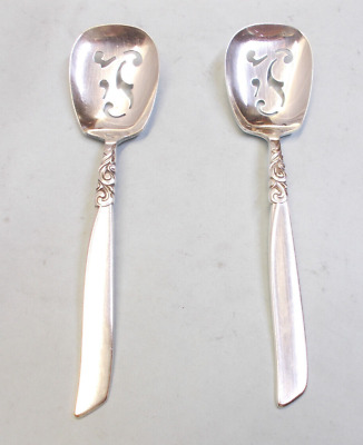 2 South Seas Pierced Bowls Olive Serve Spoons-unique 1955 Community Fine • 8.96$