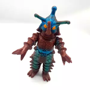 Ultraman Soft Vinyl Figures Hippolyte Alien Bandai 1984 Japan Vintage Toy - Picture 1 of 14