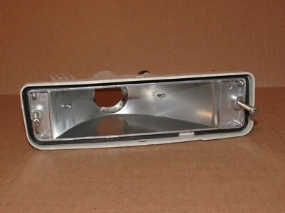 Carcasa de luz de señal de giro delantera apta para Nissan 240sx 1989 1990 - derecha Foto 1 de 4