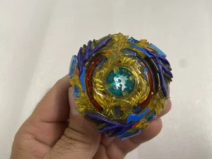 Beyblade Burst Fafnir ?? - Bild 1 von 4