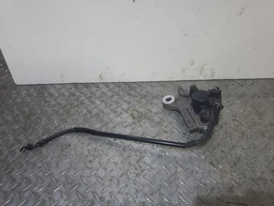 2015-2022 HONDA CBR 300r OEM CONJUNTO DE PINÇA DE FREIO TRASEIRA DE FÁBRICA COM CABIDE - Imagem 1 de 4