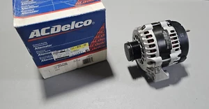 GENUINE GM REMAN Alternator 10464395 321-1739 1999-02 Oldsmobile Intrigue 3.5L - Foto 1 di 8